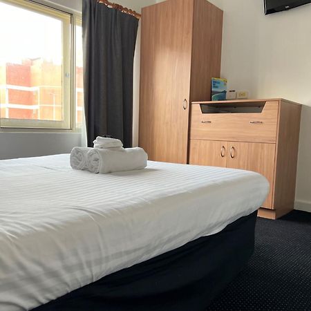 Star Bar Cafe & Hotel Launceston Dış mekan fotoğraf